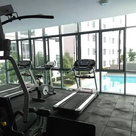 Cats' Kingdom Soho-Dpulze Cyberjaya, Fit 5Pax Apartment Exterior photo