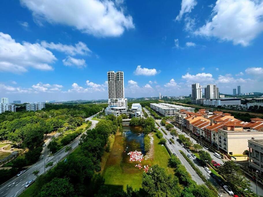 Cats' Kingdom Soho-dpulze Cyberjaya, Fit 5pax Cyberjaya